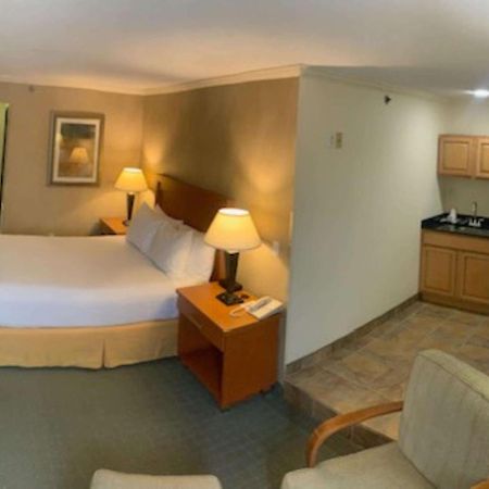 Best Western Davison Inn Екстер'єр фото